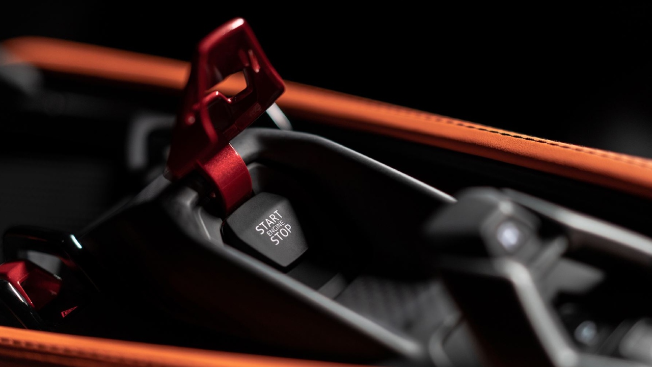 Prices and Specifications for Revuelto 2024 in UAE Autopediame